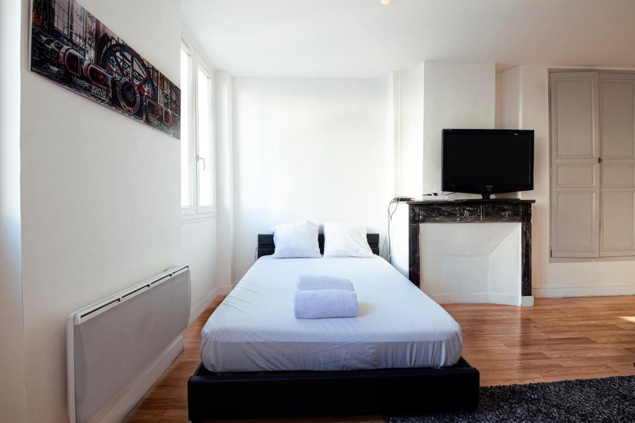 Studio Apartment Marseille Bagian luar foto